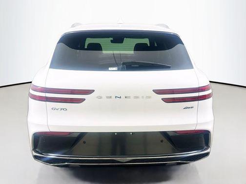 White 2026 Genesis GV70 2.5T Advanced