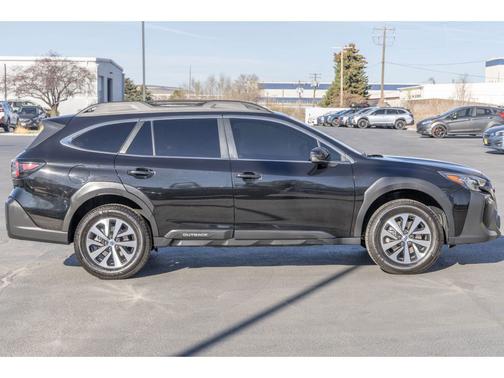 Black Black 2023 Subaru Outback Premium