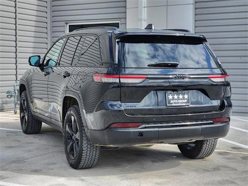 2023 Jeep Grand Cherokee Altitude