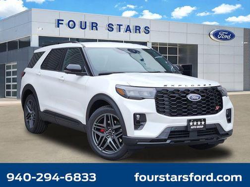 Star White Metallic Tri-Coat 2026 Ford Explorer ST