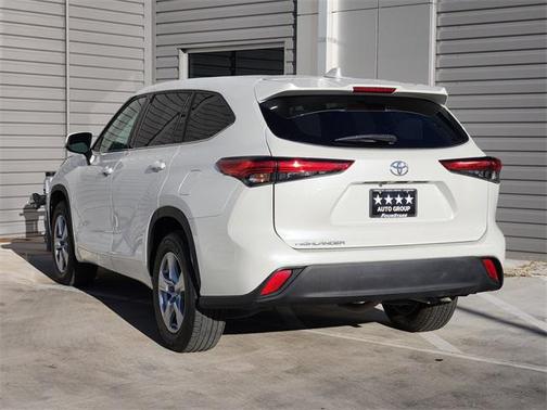 2020 Toyota Highlander L
