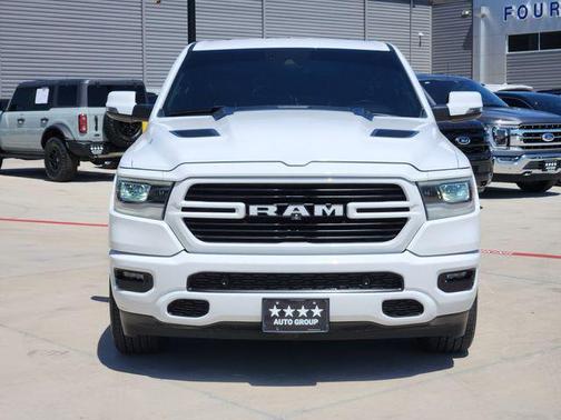 Bright White Clearcoat 2023 RAM 1500 Laramie