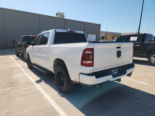 Bright White Clearcoat 2023 RAM 1500 Laramie