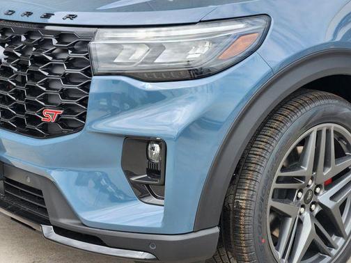 Vapor Blue Metallic 2026 Ford Explorer ST