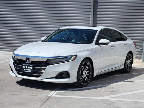 2022 Honda Accord Touring 2.0T