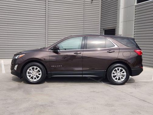 Chocolate Metallic 2020 Chevrolet Equinox 1LT