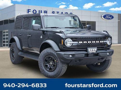 Shadow Black 2026 Ford Bronco Outer Banks