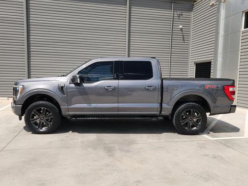 Carbonized Gray Metallic 2022 Ford F-150 Lariat