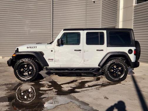 2022 Jeep Wrangler Willys