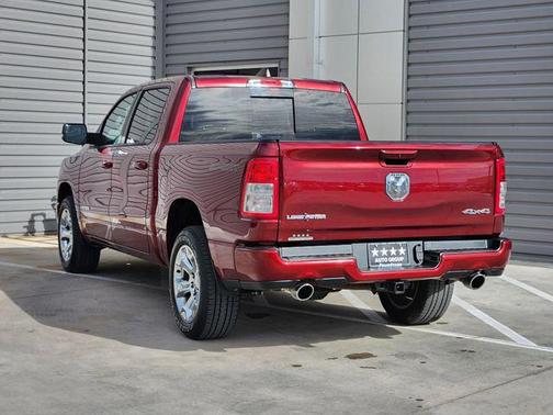 Delmonico Red Pearlcoat 2023 RAM 1500 Big Horn/Lone Star