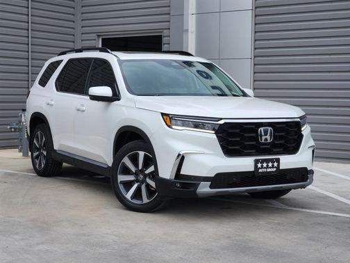 2023 Honda Pilot AWD Elite