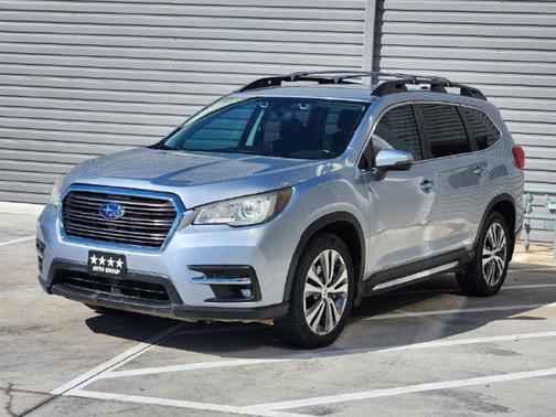 Ice Silver Metallic 2019 Subaru Ascent Limited 7-Passenger