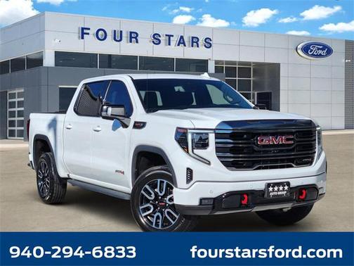 2023 GMC Sierra 1500 AT4