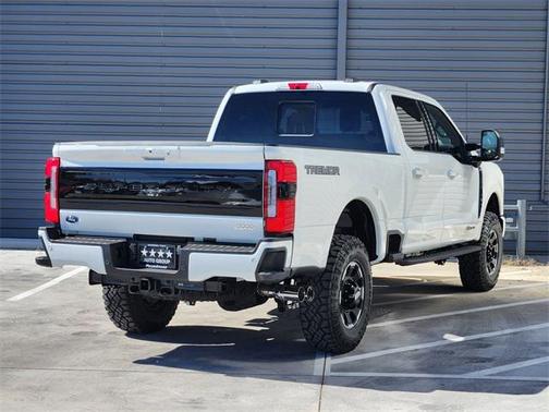 2026 Ford F-250 Platinum