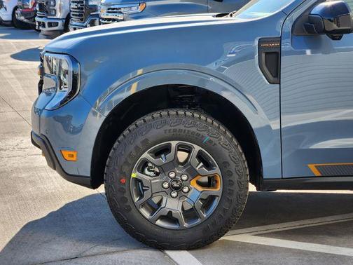 Azure Gray Metallic Tri-Coat 2026 Ford Maverick Tremor