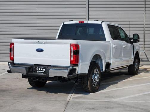 2026 Ford F-350 Lariat