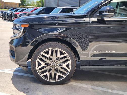 Agate Black Metallic 2026 Ford Expedition Max Platinum