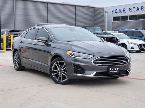 Magnetic 2019 Ford Fusion SEL