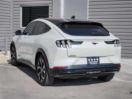 2022 Ford Mustang Mach-E Premium