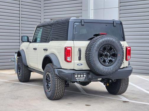 Desert Sand 2026 Ford Bronco Big Bend