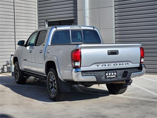 2022 Toyota Tacoma SR5