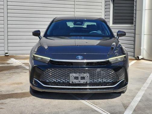 2024 Toyota Crown XLE