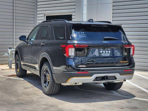 Black Metallic 2026 Ford Explorer Tremor