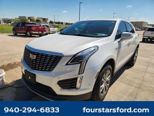 Crystal White Tricoat 2020 Cadillac XT5 Premium Luxury