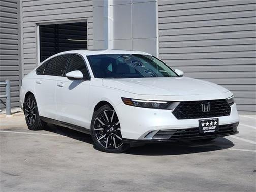 2023 Honda Accord Hybrid Touring