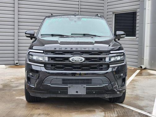 Agate Black Metallic 2023 Ford Expedition Limited
