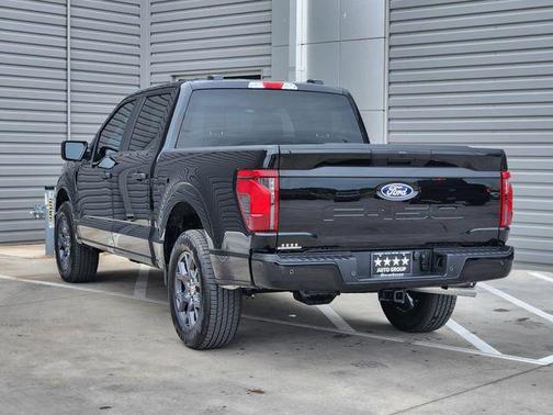 Agate Black Metallic 2026 Ford F-150 STX