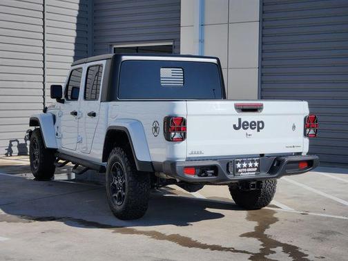 Bright White Clearcoat 2023 Jeep Gladiator Texas Trail 4x4
