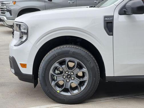 Oxford White 2026 Ford Maverick XLT