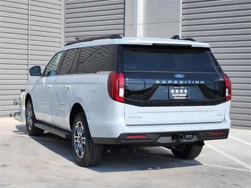 2025 Ford Expedition Max Active 4x4