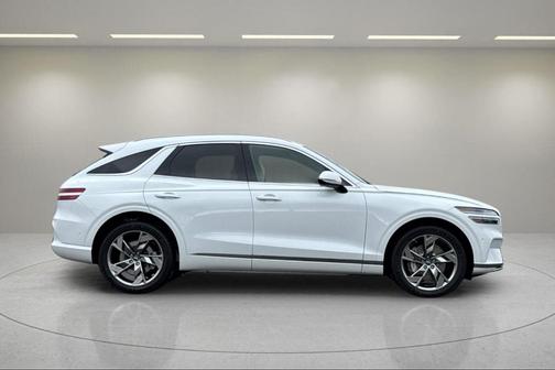 2025 Genesis Electrified GV70 Advanced