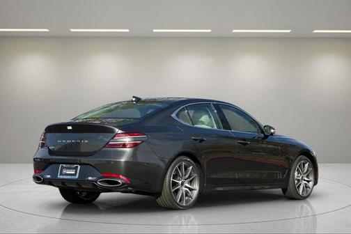 2026 Genesis G70 2.5T Prestige