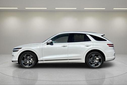 2025 Genesis Electrified GV70 Advanced