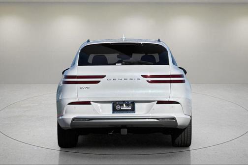 2025 Genesis Electrified GV70 Advanced