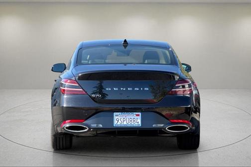 2025 Genesis G70 2.5T
