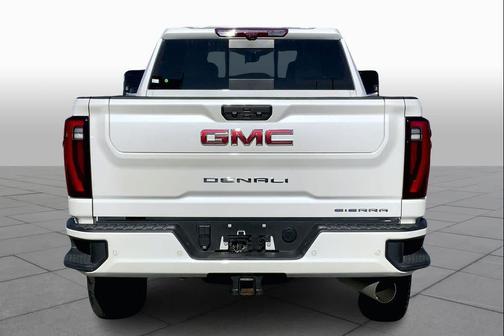 2024 GMC Sierra 2500 Denali