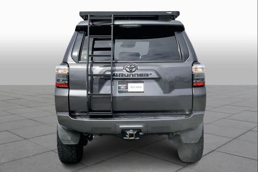 2020 Toyota 4Runner SR5