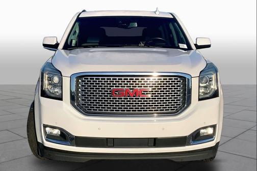 White Frost Tricoat 2017 GMC Yukon Denali