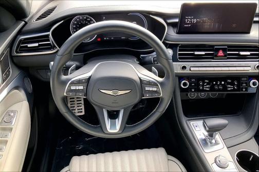 2025 Genesis G70 2.5T RWD