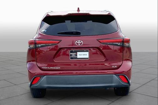 Ruby Flare Pearl 2021 Toyota Highlander XLE