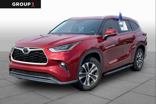 Ruby Flare Pearl 2021 Toyota Highlander XLE
