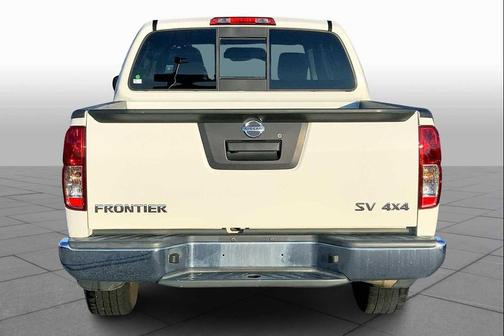 2021 Nissan Frontier SV