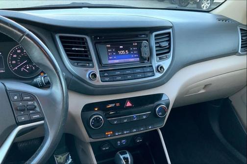 2016 Hyundai TUCSON Sport