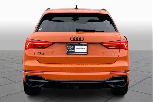 2022 Audi Q3 45 S line Premium Plus
