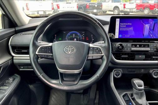 2024 Toyota Grand Highlander Hybrid XLE