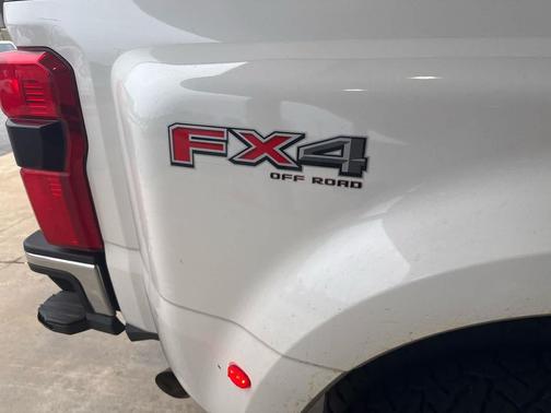 2023 Ford F-350 King Ranch